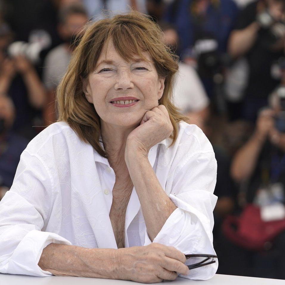 Jane Birkin’s original Hermès bag sells at auction for whopping 8.6 million euros